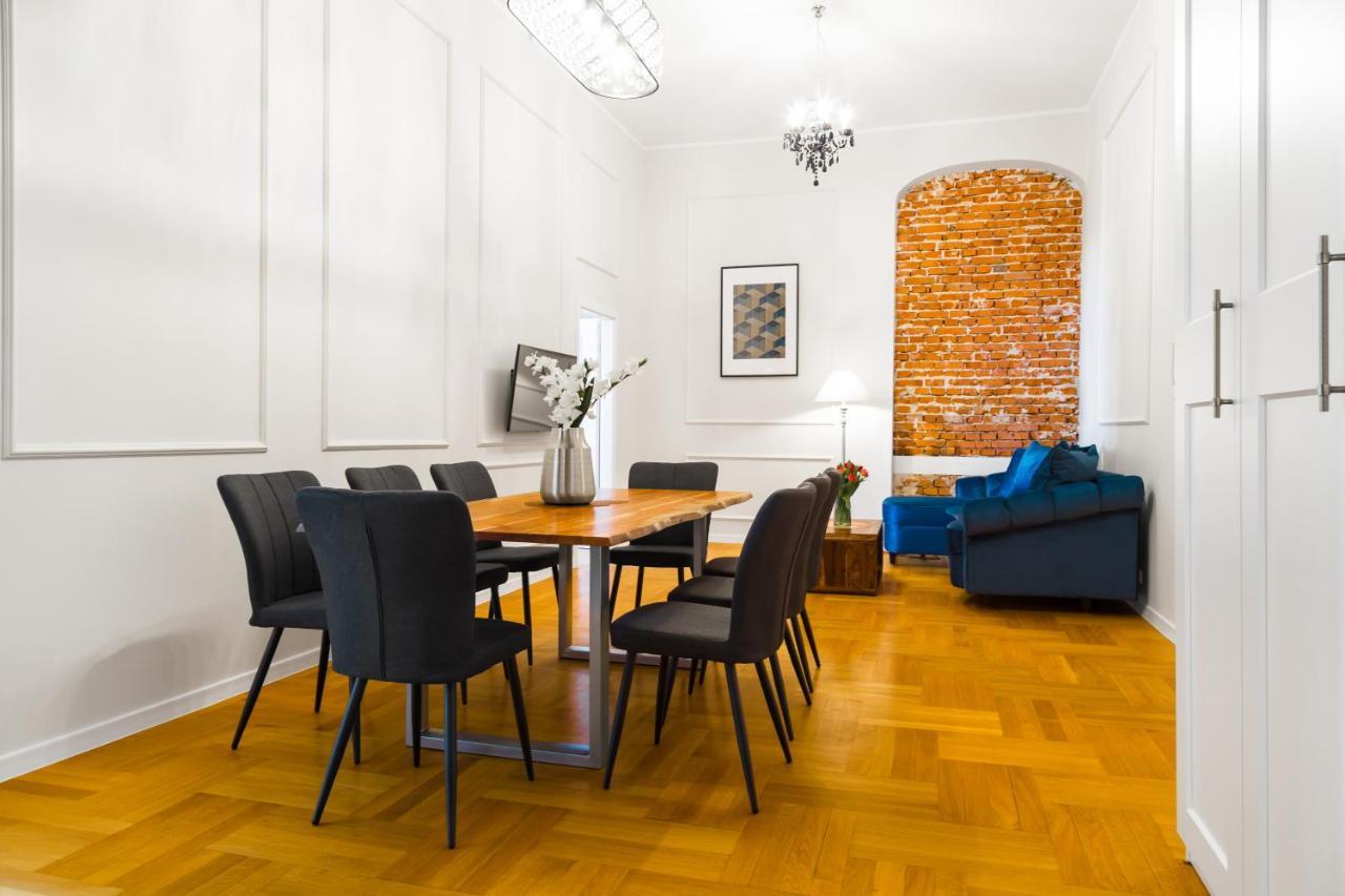 Glamorous Apartment In Heart Of Old Town Краків Екстер'єр фото